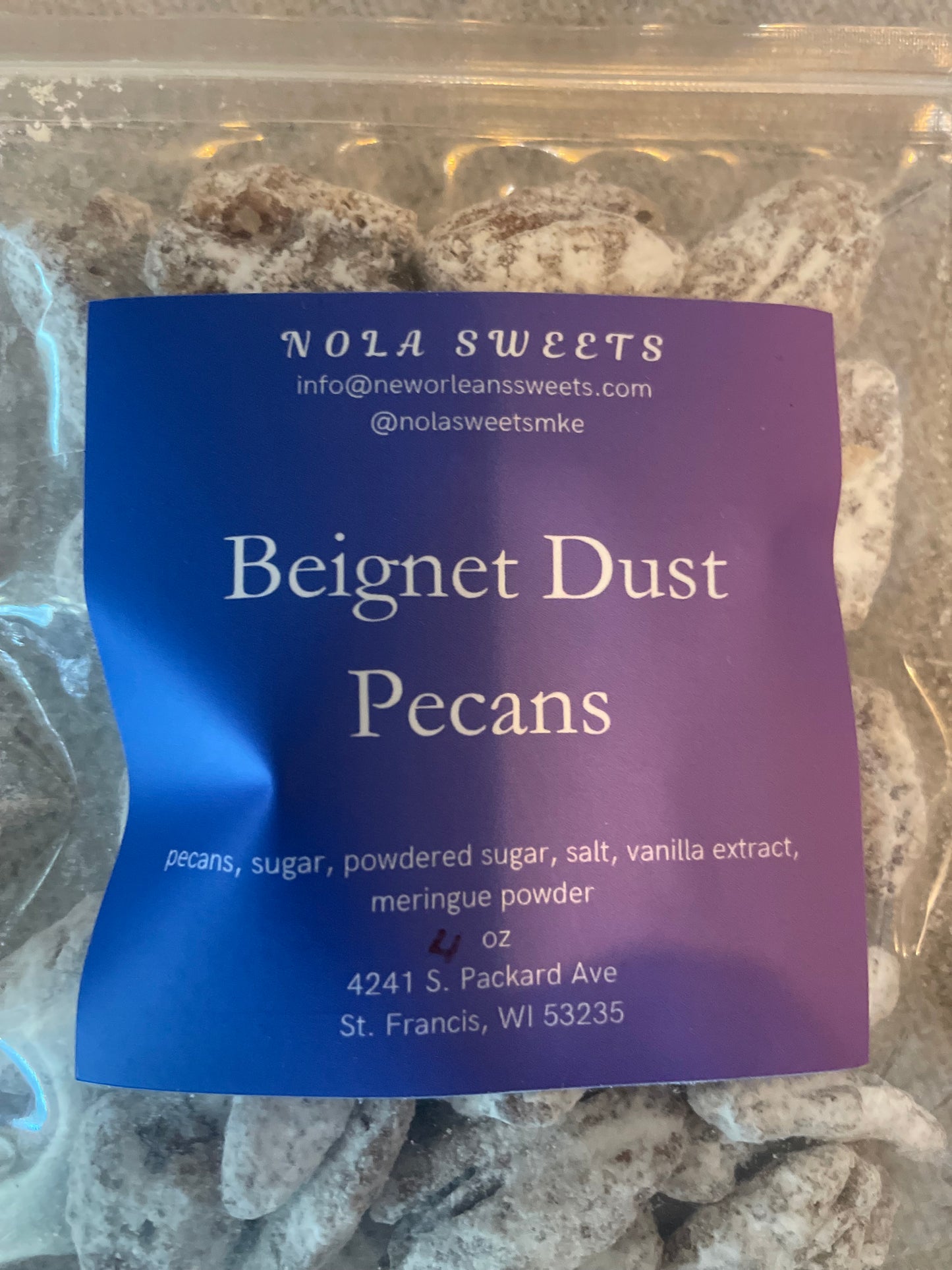 Beignet Dust Pecans